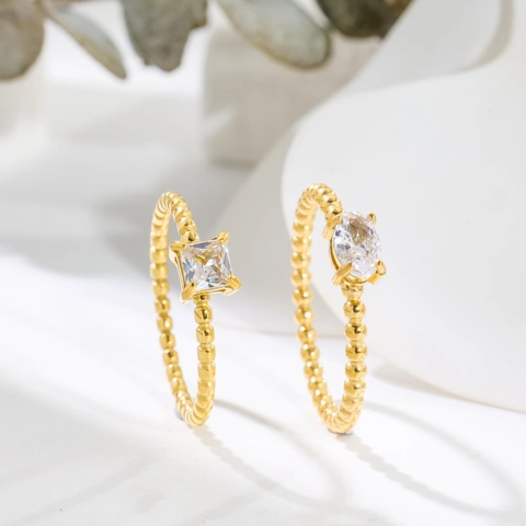 Anillo de Banda de Cuentas de Acero Inoxidable Bañado en Oro de 18K Minimalista para Mujer Anillo de Circonia Cuadrada Ovalada Incrustada Geométrico