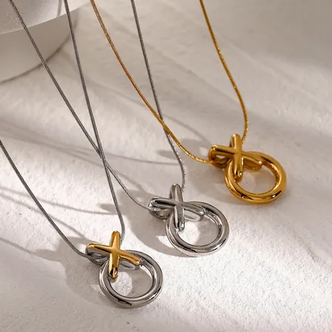 Collana con Pendente XO in Acciaio Inossidabile Minimalista per Uomo Donna Oro Argento Bicolore Cerchio Geometrico Croce Gioielli