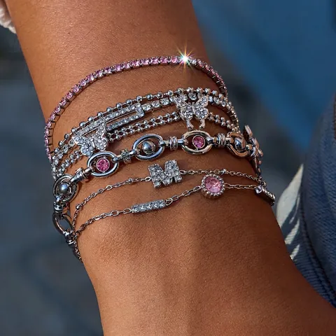 Luxus Edelstahl Armband Für Frauen Rosa Zirkon Schmetterling Buchstabe M Modischer Schmuck Wasserdicht