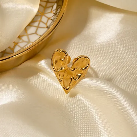 Vintage Hammered Stainless Steel Heart Ring For Women 18K Gold Plated Irregular Texture Geometric Finger Ring Jewelry Gift