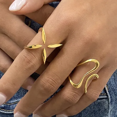 Geometric Abstract Lines Stainless Steel Ring Fluid Curve Rose Flower Design Gold Color Waterproof Hypoallergenic Fashion Jewelry