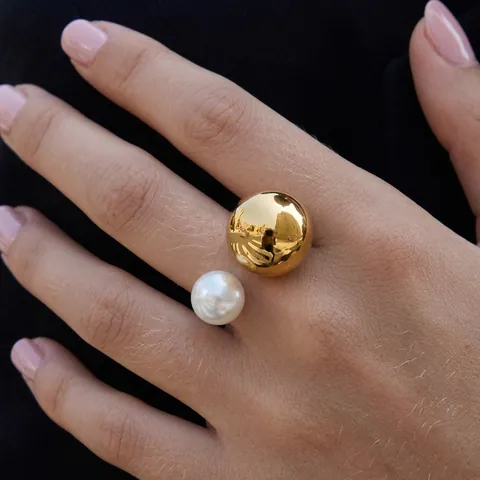 Anello Aperto Moderno In Acciaio Inossidabile Perla Artificial Imitazione Bianca E Sfera Oro Lucida Gioielli Da Donna