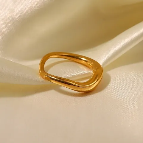 Minimalistische Roestvrijstalen Onregelmatige Golfring Voor Dames 18K Verguld INS-stijl Geometrische Mode Sieraden Ring
