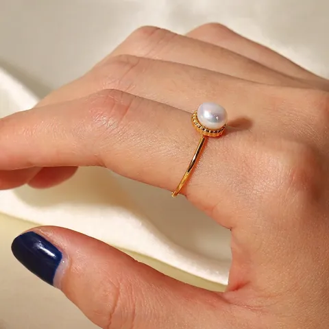 Elegante Anello Con Süßwasserperle D'acqua Dolce Acciaio Inossidabile Placcato Oro 18K Fascia Aperta Regolabile Gioielli Stile Francese Retro