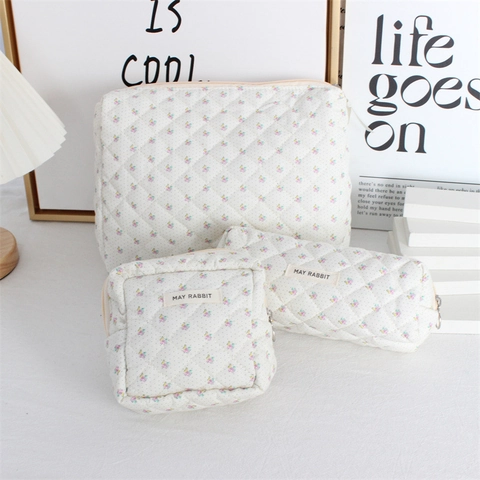 Gewatteerde Bloemen Toilettas Polyester Grote Capaciteit Draagbare Make-up Organizer Ritszakje Dames Reistas