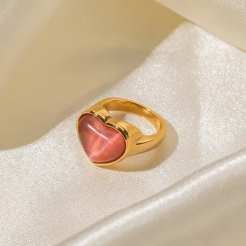 Ins Fashion 18K Gold Plated Stainless Steel Heart Ring For Women Pink Cat Eye Stone Light Luxury Elegant Finger Ring Jewelry