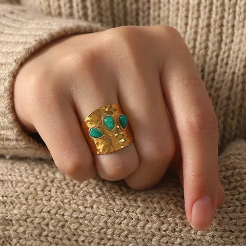 French Niche Design Stainless Steel Ring Gold Hammered Wide Band With 3 Green Natural Stones For Women Fashion Jewelry