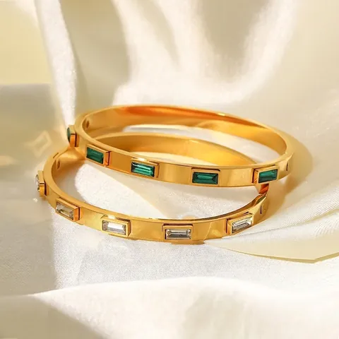 Bracciale Rigido in Acciaio Inossidabile da Donna Placcato Oro Con Zirconia Rettangolare Intarsiata Braccialetto Minimalista Geometrico Regalo