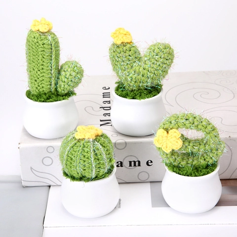 Handmade Crochet Cactus Artificial Potted Plant Yarn Knitted Succulent Decor With White Ceramic Pot For Office Desk
