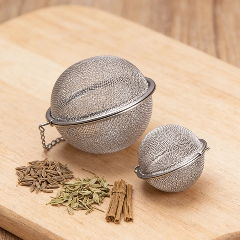 Stainless Steel Tea Infuser Ball Fine Mesh Spice Filter With Long Chain Hook For Steeping Tea And Cooking Soup Seasoning
