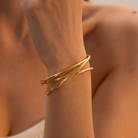 Armreif Für Damen Mehrlagig Überlappende Linien Geometrisch 304 Edelstahl Minimalistisch Wasserdicht Hypoallergen Schmuck