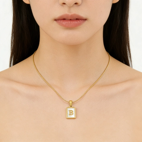 Initial Alphabet Necklace Stainless Steel Mother Of Artificial Pearl Rectangle Pendant Snake Chain 18K Gold Plated Jewelry Women