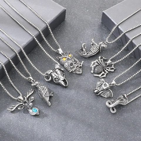 Exaggerated Gothic Animal Pendant For Men Titanium Steel Skull Spider Cobra Crow Deer Elephant Dinosaur Hip Hop Punk Jewelry