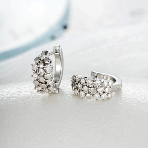 Lussuoso Orecchino Huggie in Rame con Strass per Donna Piercing alla Cartilagine Pezzo Singolo Fibbia Geometrica Gioielli
