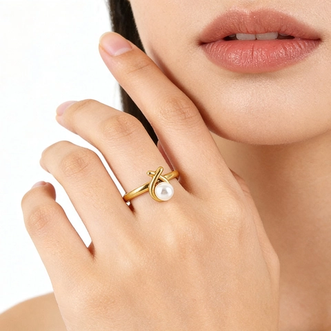 Verstellbarer Offener Ring Edelstahl 18 Karat Vergoldet Kreuzwickel Design Mit Runder Weißer Künstliche Perle Eleganter Damenschmuck