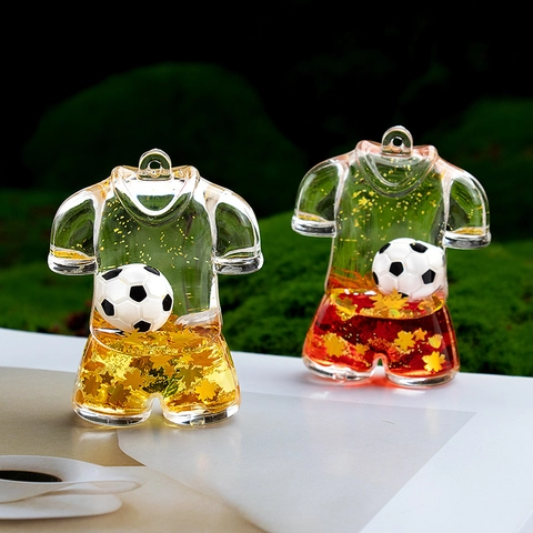 Portachiavi Maglia Da Calcio Sabbie Mobili Liquide Acrilico Con Mini Pallone Da Calcio Glitter Tema Sportivo Ciondolo Per Borsa