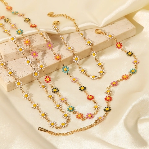 Stainless Steel Daisy Butterfly Necklace 18K Gold Plated Colorful Enamel Flower Jewelry For Women