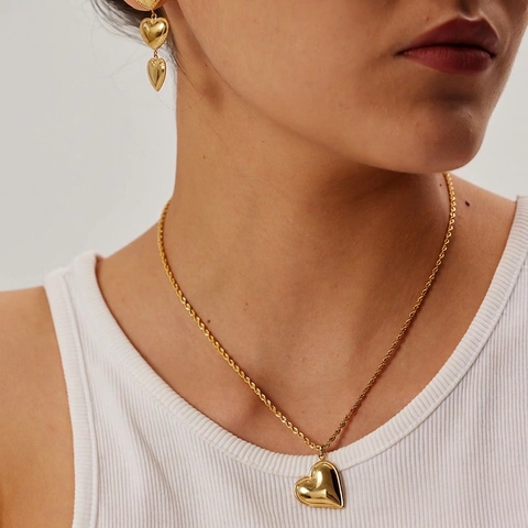 Pendientes Colgantes De Triple Corazón Acero Inoxidable Chapado En Oro De 18K Borde Perlado Joyería Para Mujer Estilo INS