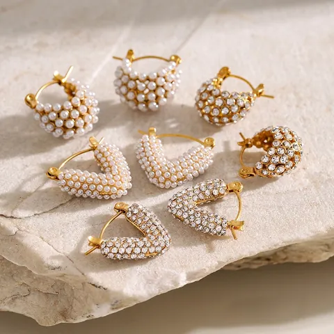 Pendientes de Aro de Acero Inoxidable Bañados en Oro de 18K para Mujer Vintage Francés Corazón en V con Perlas Artificiales y Strass Joyería Regalo
