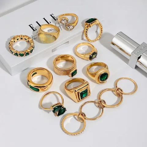 Gold Plated Stainless Steel Ring For Women Green Gemstone Cubic Zirconia Waterproof Hypoallergenic Vintage Retro Jewelry