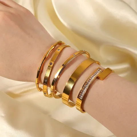 Brazalete Abierto Con Incrustaciones De Zircón Acero Inoxidable Chapado En Oro De 18K Joyas Geométricas Vintage Para Mujer