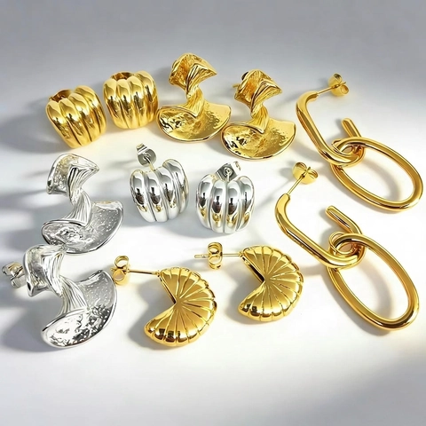 18K Vergoldete Edelstahl Ohrringe Hypoallergen Geometrische Fächer Welle Glied Croissant Stil Mode Schmuck Für Damen