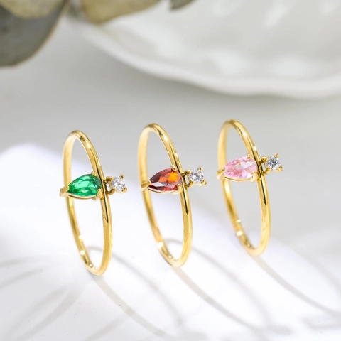 Elegante Anillo de Acero Inoxidable Chapado en Oro Con Diamantes de Imitación de Pera para Mujer Estilo Coreano Simple Anillo de Joyería de Gota de Agua