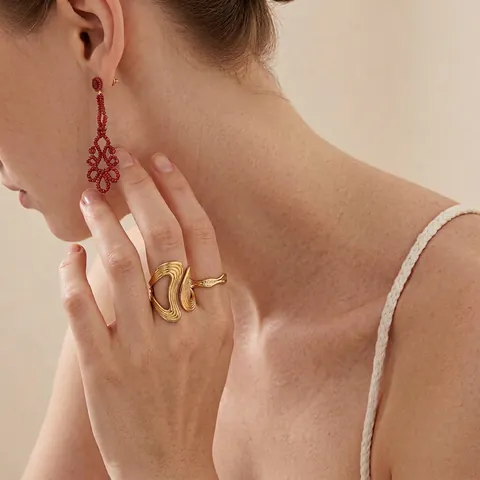 Unregelmäßiger Wellenförmiger Ring Edelstahl 18K Vergoldet Verstellbar Geometrisch Minimalistisch Texturierter Schmuck
