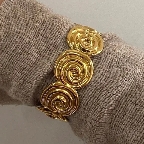 Bracciale A Polsino In Acciaio Inossidabile Dorato Spirale Texture Conchiglia Braccialetto Aperto Impermeabile Ipoallergenico Donna