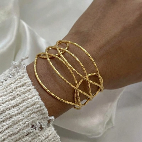 Geometric Hollow Cross Line Open Bangle 18K Gold Plated Stainless Steel Hammered Texture Waterproof Hypoallergenic