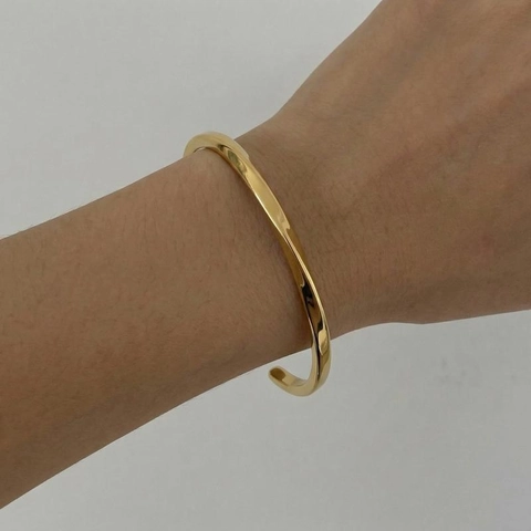 Twisted Open Cuff Bangle Bracelet Stainless Steel Gold Plated Waterproof Hypoallergenic Minimalist Retro Jewelry For Women