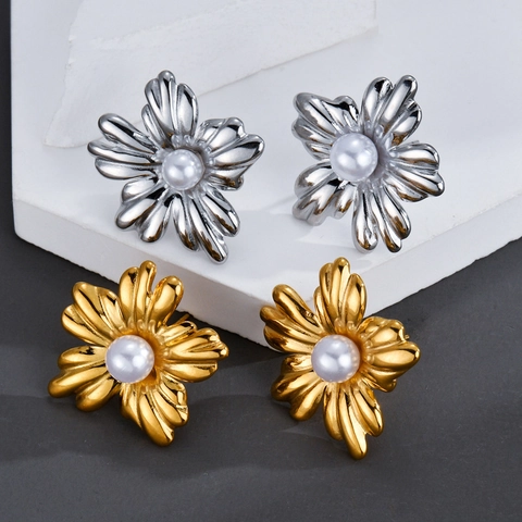 Pendientes De Botón Con Forma De Flor De Acero Inoxidable Con Perla Artificial De Imitación Pétalos Texturizados Joyas Elegantes