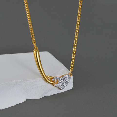 Hart Hanger Ketting Met Micro Pave Strass Roestvrij Staal Verguld Sleutelbeen Ketting Elegant Cadeau Voor Dames