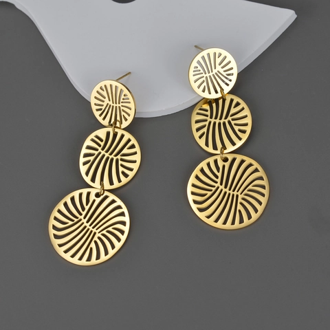 Boucles D'oreilles Pendantes En Acier Inoxydable Plaqué Or Multi-Couches Rondes Creuses Géométriques Style Rétro Pour Femmes