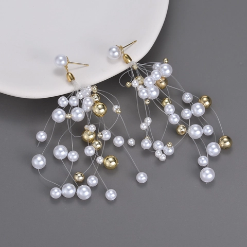 Orecchini A Pendente Con Nappine Lunghe Per Donna Con Künstliche Perle D'imitazione E Künstliche Perle Dorate Gioielli Minimalisti In Acciaio Inossidabile