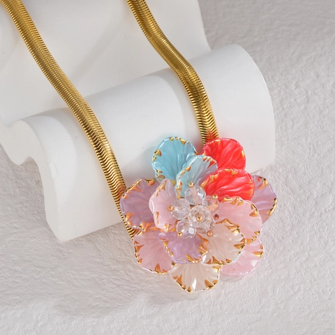 Vintage Large Flower Pendant Necklace Gold Plated Stainless Steel Colorful Translucent Resin Crystal Snake Chain Women