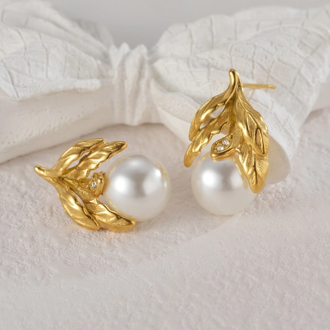 French Retro Leaf Stud Earrings For Women Stainless Steel With Rhinestone And Large Artificial Pearl Elegant Jewelry