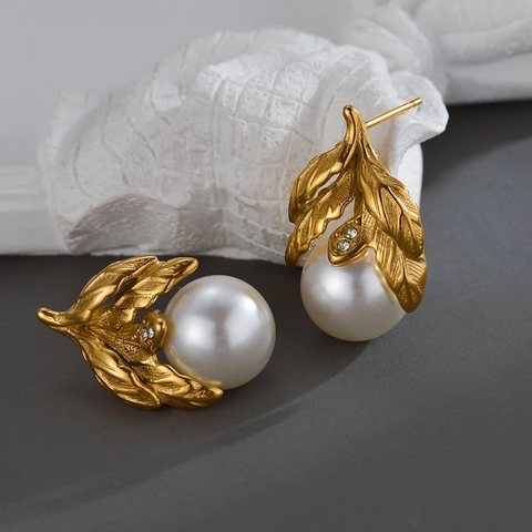 French Retro Leaf Stud Earrings For Women Stainless Steel With Rhinestone And Large Artificial Pearl Elegant Jewelry
