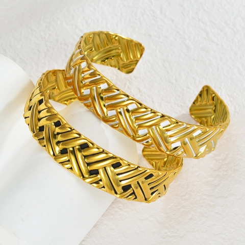 Bracciale Rigido Aperto Texture Intrecciata Vintage Acciaio Inossidabile Placcato Oro Minimalista Retro Gioielli