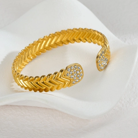 Bracciale Rigido Aperto Da Donna In Acciaio Inossidabile Con Trama A Lisca Di Pesce Decorazione In Zircone E Perla Artificial Lusso Leggero