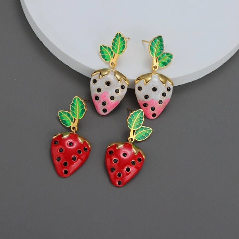 Sweet Strawberry Stud Earrings With Titanium Steel Earring Post Enamel Fruit Design For Women Girls