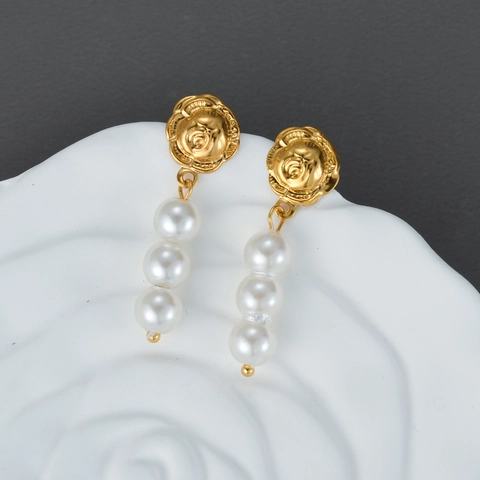 Orecchini Pendenti Rosa Vintage Stile Francese Per Donna In Acciaio Inossidabile Con Tripla Perla Artificial Elegante