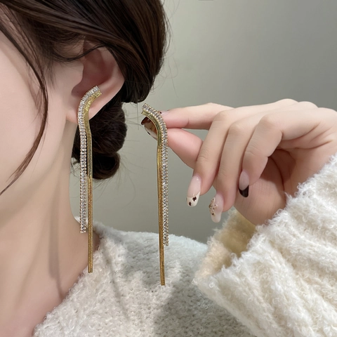 Orecchini Ear Crawler A Nappa Lunga Con Perno In Rame Zircone Taglio Baguette Catena A Serpente Per Donna