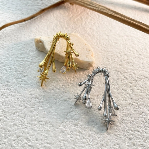 Orecchini A Lobo Spine Rame Placcato Oro 18K Con Zircone Stella Pendente Goccia D'Acqua Stile Metallo Liquido Donne