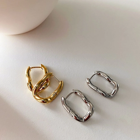 Pendientes De Aro Retorcidos Irregulares Vintage Para Mujer Latón Chapado En Oro De 18K Textura De Metal Líquido