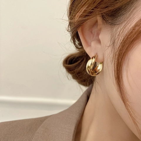 Orecchini A Cerchio A Forma Di C Intrecciati A Triplo Strato Ottone Placcato Oro Con Perno In Argento 925 Per Donna