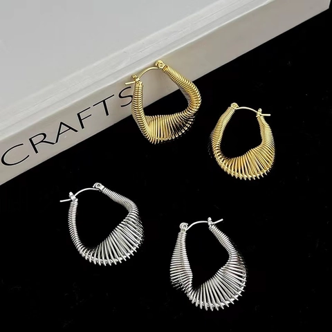 Pendientes De Aro Geométricos En Forma De U De Cobre Con Textura De Resorte Helicoidal Chapados En Oro Joyas Punk Minimalistas