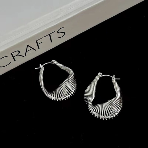 Pendientes De Aro Geométricos En Forma De U De Cobre Con Textura De Resorte Helicoidal Chapados En Oro Joyas Punk Minimalistas