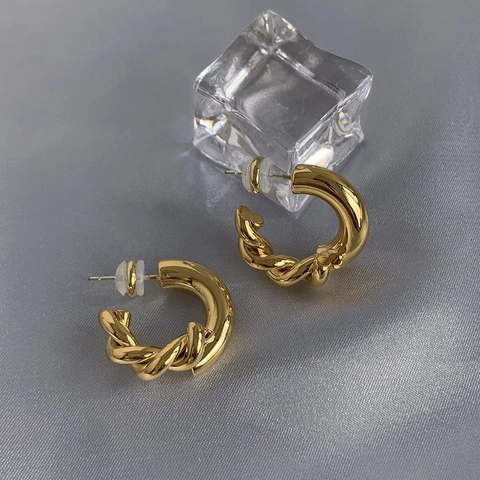 Orecchini A Lobo A Forma Di C Intrecciata Con Perno In Argento Sterling 925 Placcato Oro 14K Geometrico Texturizzato Minimalista Donna