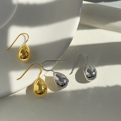 Wassertropfen Ohrhänger Messing 14K Vergoldet Hochglanzpoliert Minimalistisch Französischer Stil Damen